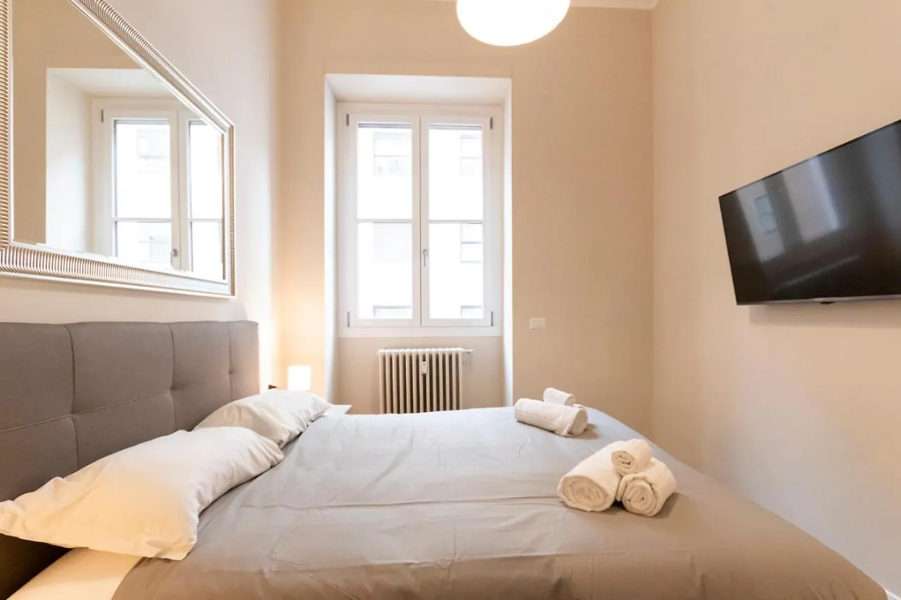 Missori Apartment 2 Милан