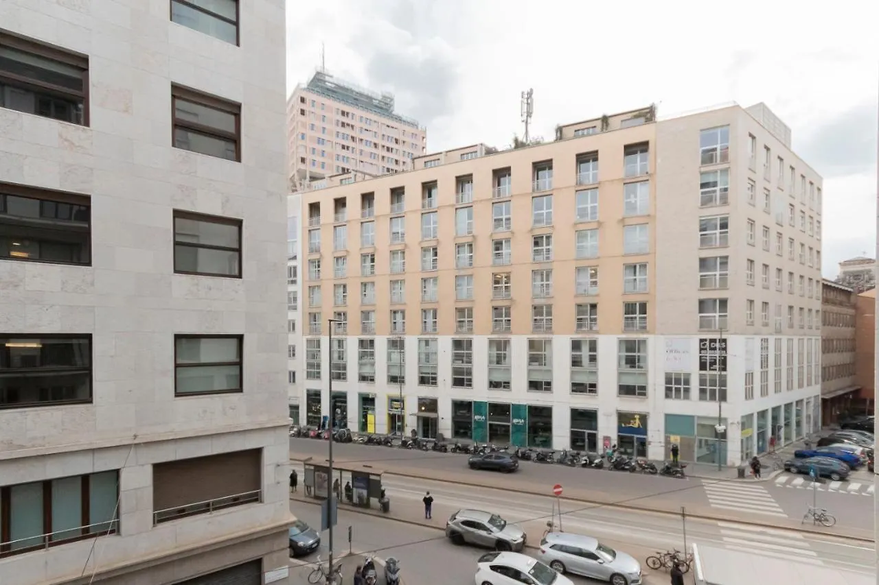 Missori Apartment 2 Milan 0*,  Italy