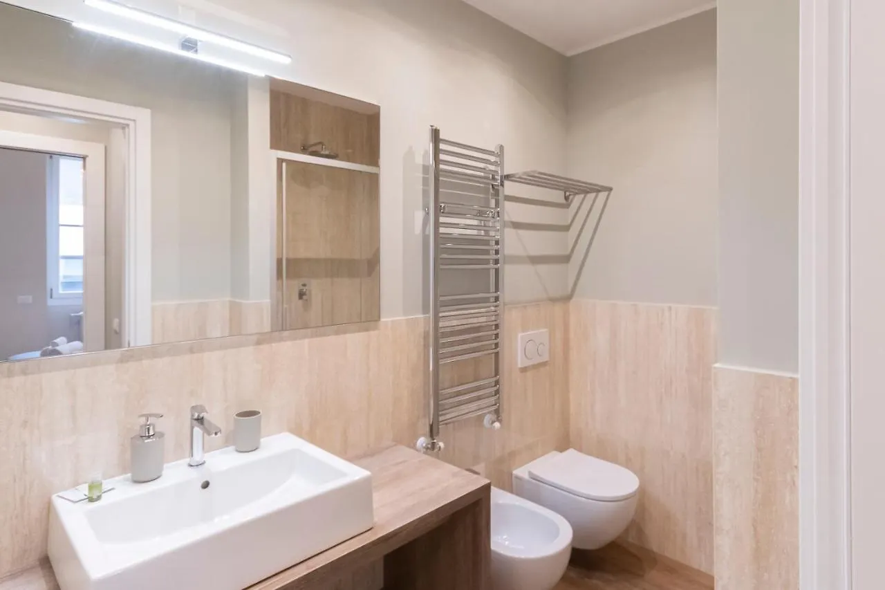 Missori Apartment 2 Milan